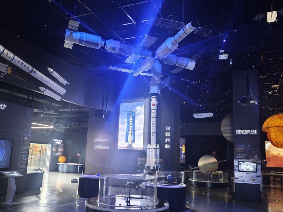 Astronomy & Space exhibit installation