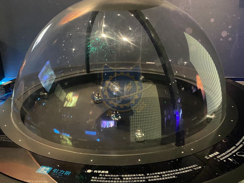 Gravitational trap — Basic Science exhibit for science museums