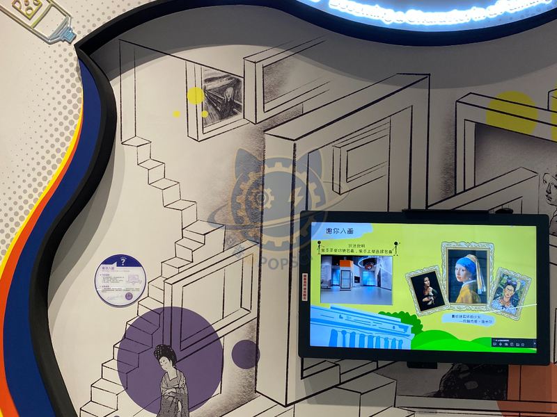 Inviting you to join the painting — Life Science & Health exhibit for science museums