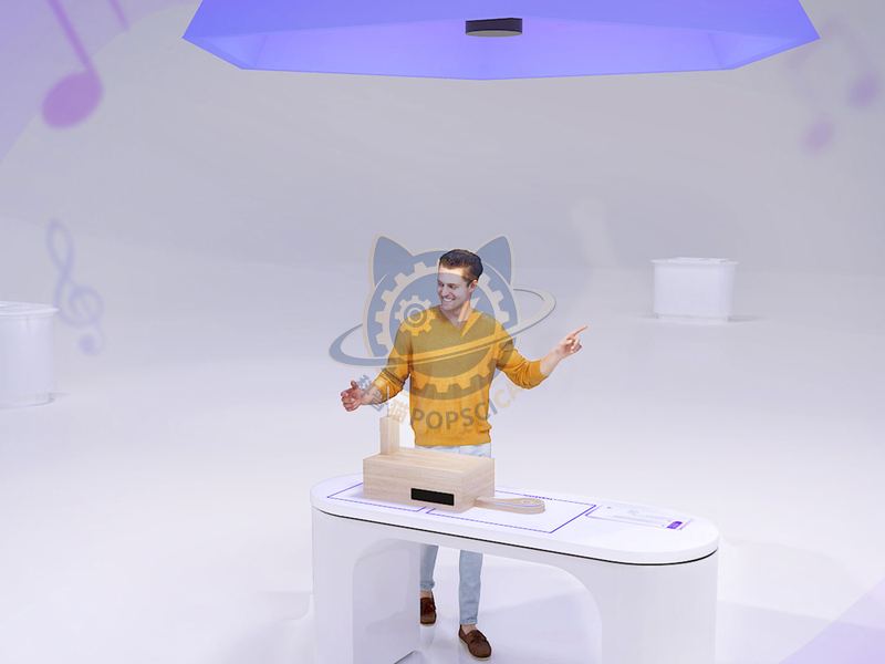 Tremaine Qin — Basic Science exhibit for science museums